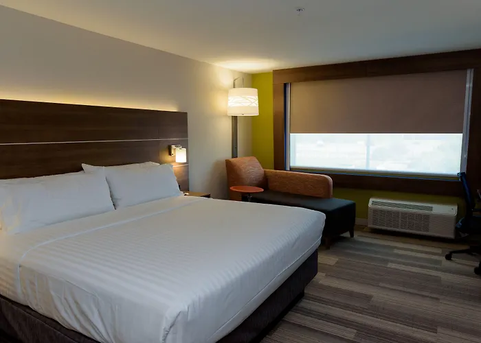 Holiday Inn Express & Suites Mckinney - Frisco East By Ihg
