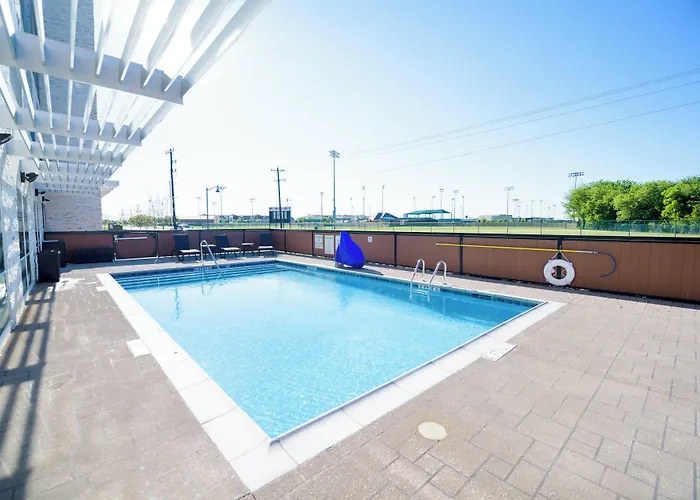 Holiday Inn Express & Suites Mckinney - Frisco East By Ihg